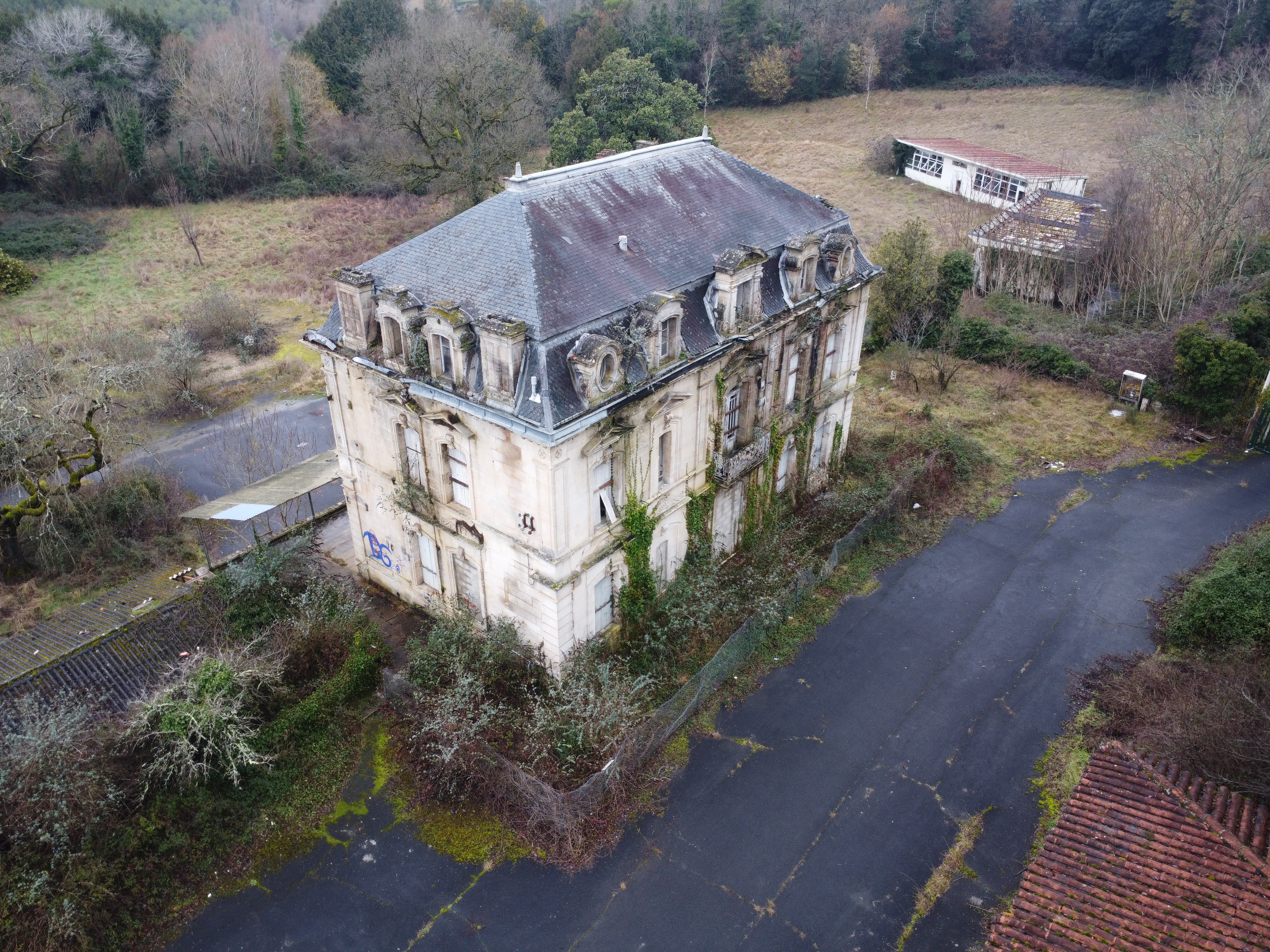 Sans nom — Lieu abandonné abandonné en Nouvelle-Aquitaine