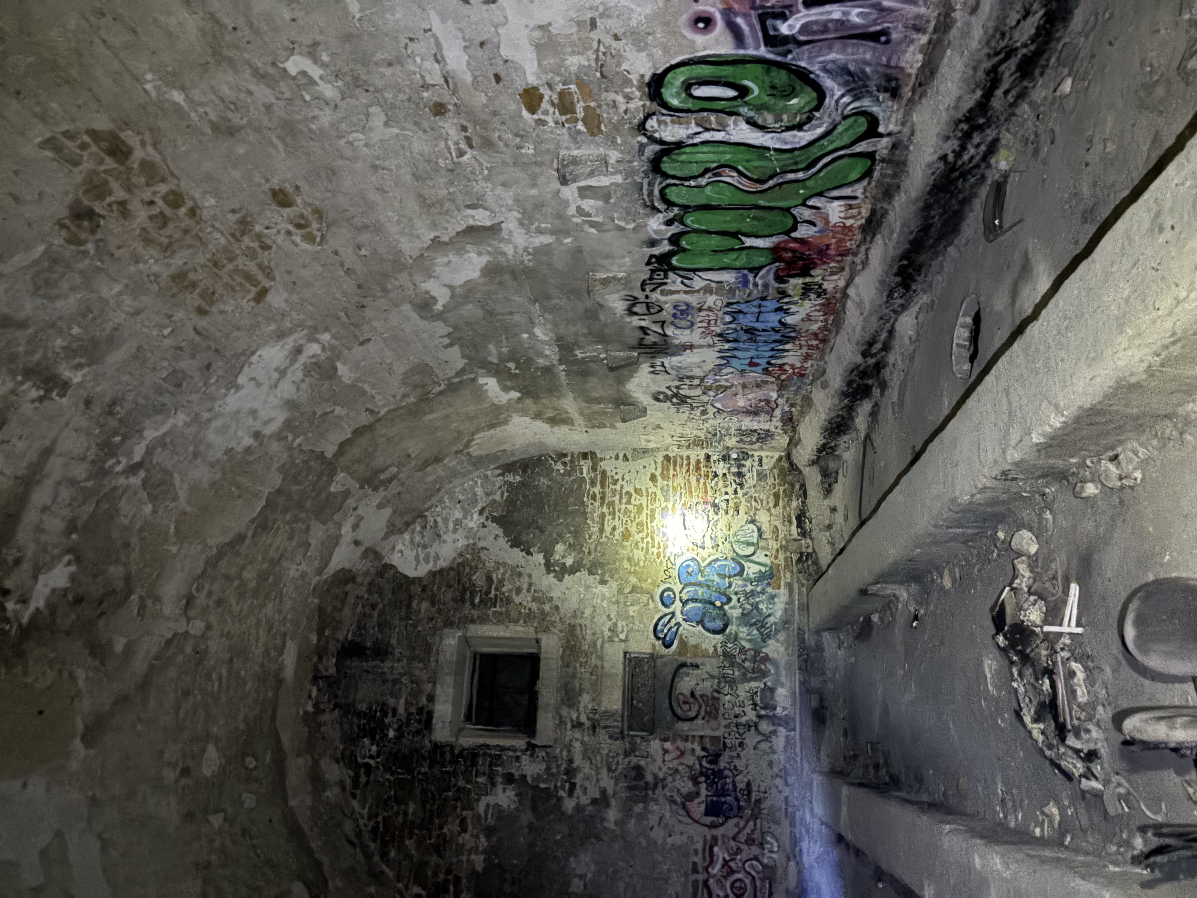 Sans nom — Lieu abandonné abandonné en Auvergne-Rhône-Alpes