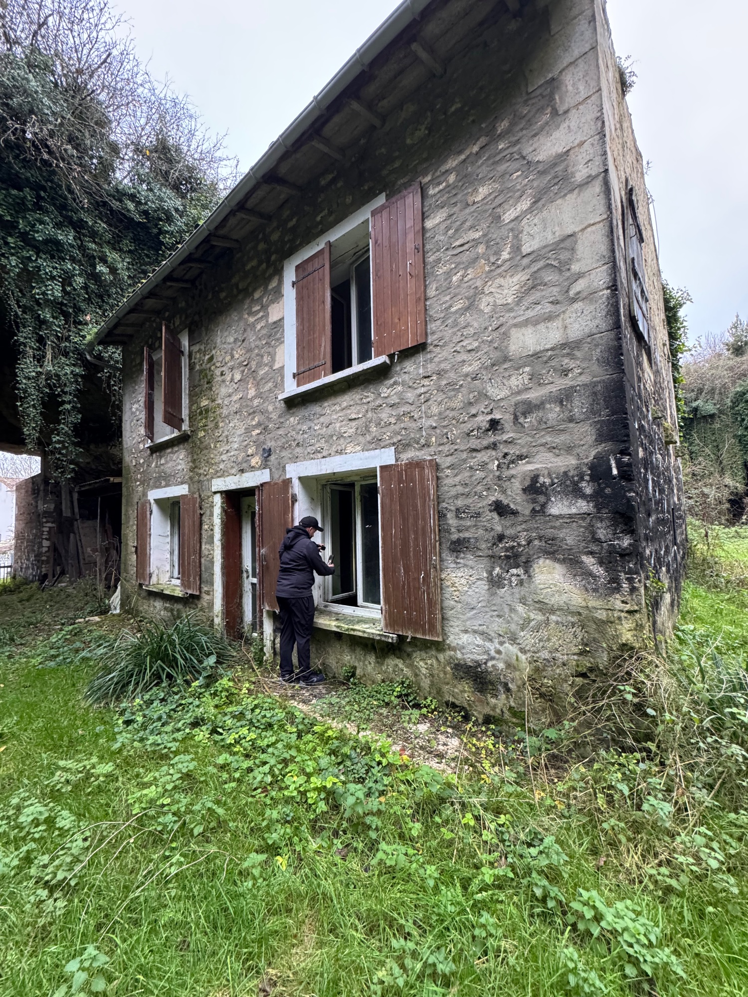 Carrière — Carrière abandonnée en Nouvelle-Aquitaine