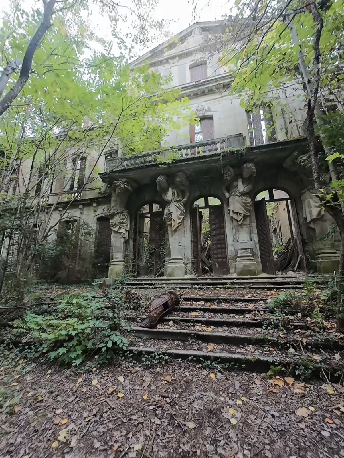 Château saulxures — Lieu abandonné en Grand Est
