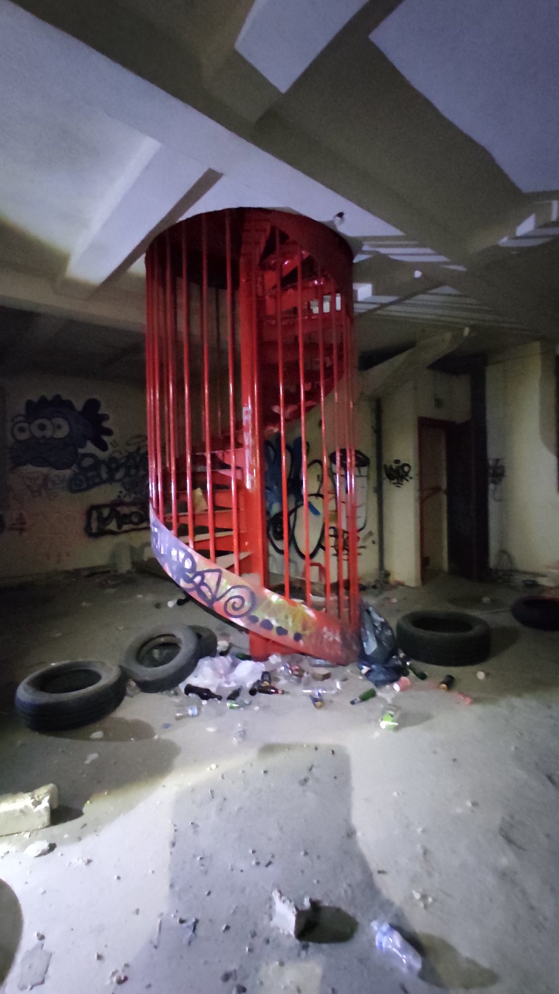 Centre télécom — Lieu abandonné en Île-de-France