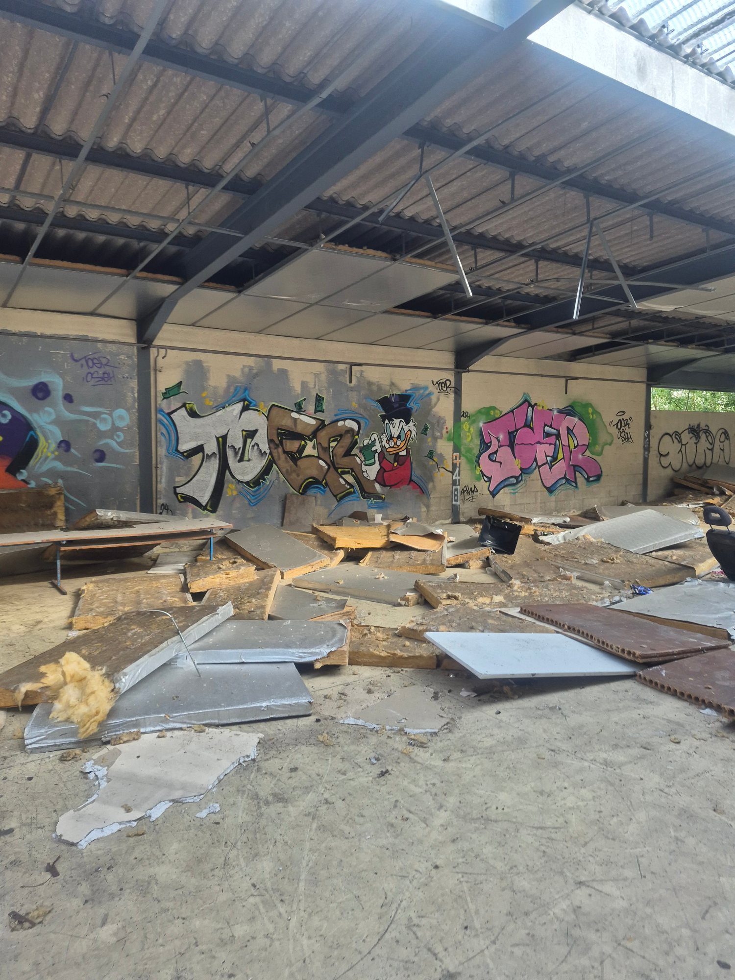 Usine cosmétique — Lieu abandonné en Normandie