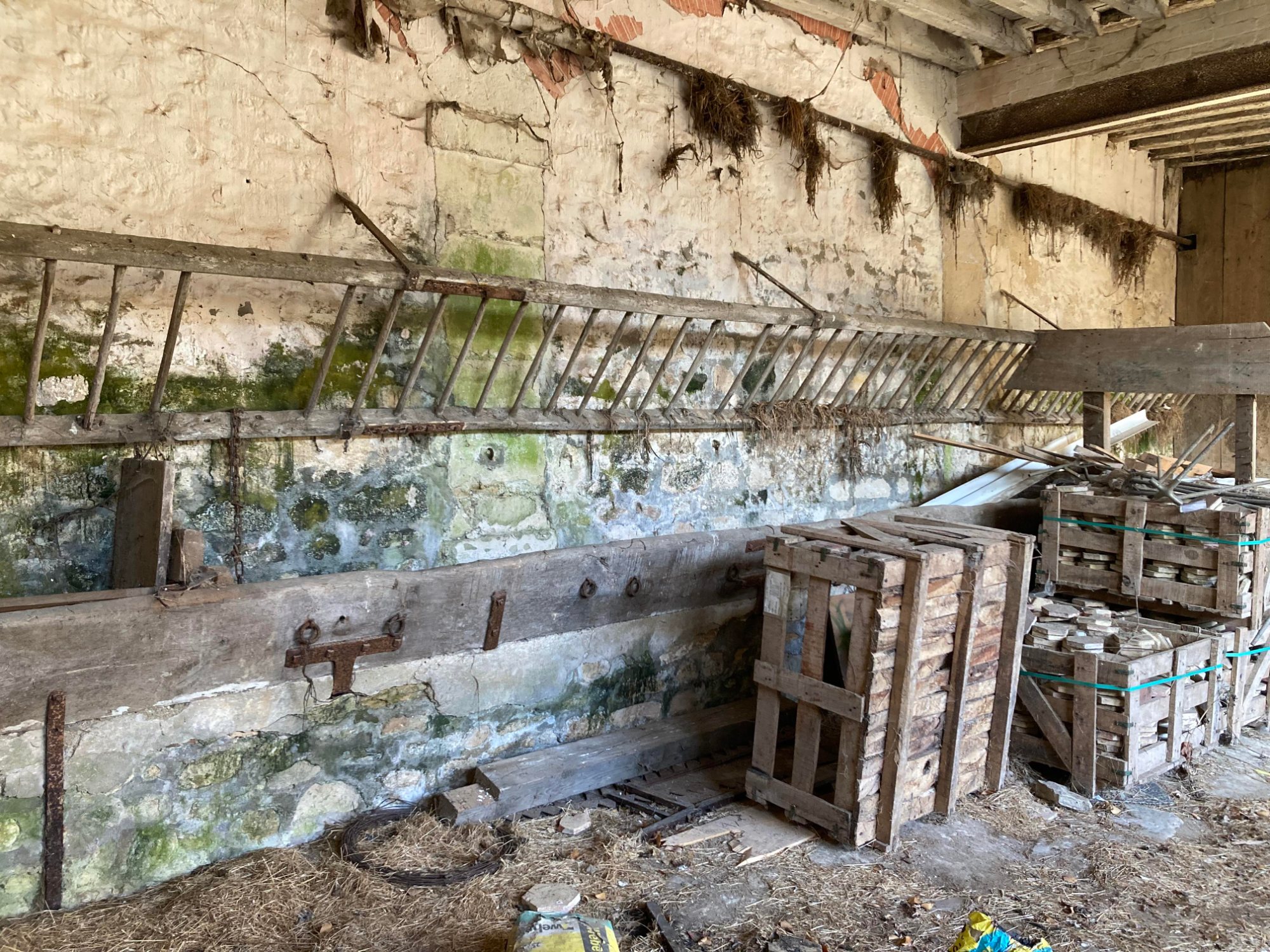 Ferme des mésirables — Lieu abandonné en Île-de-France