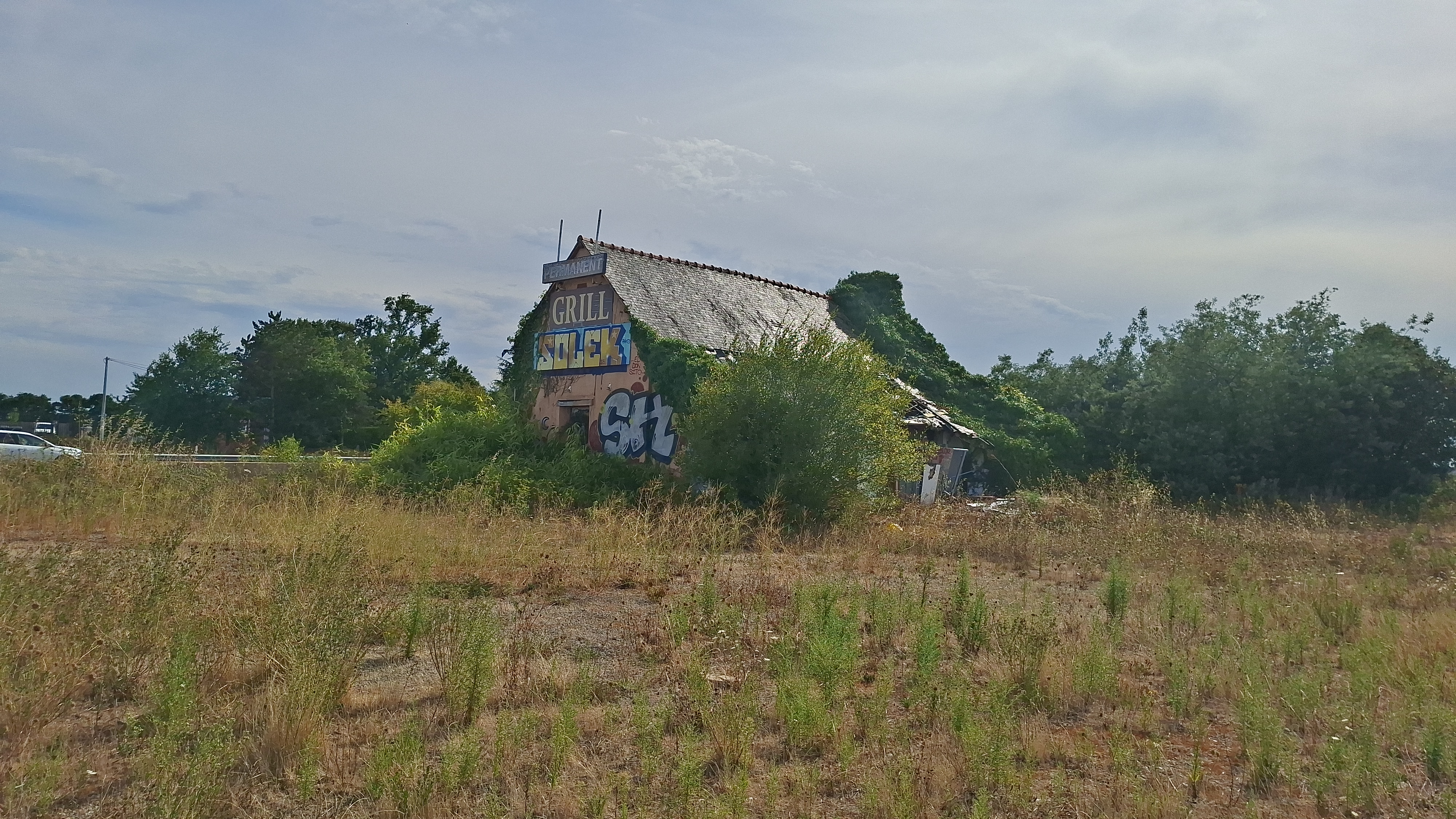 Hôtel abandonné — Hôtel abandonné en Bretagne