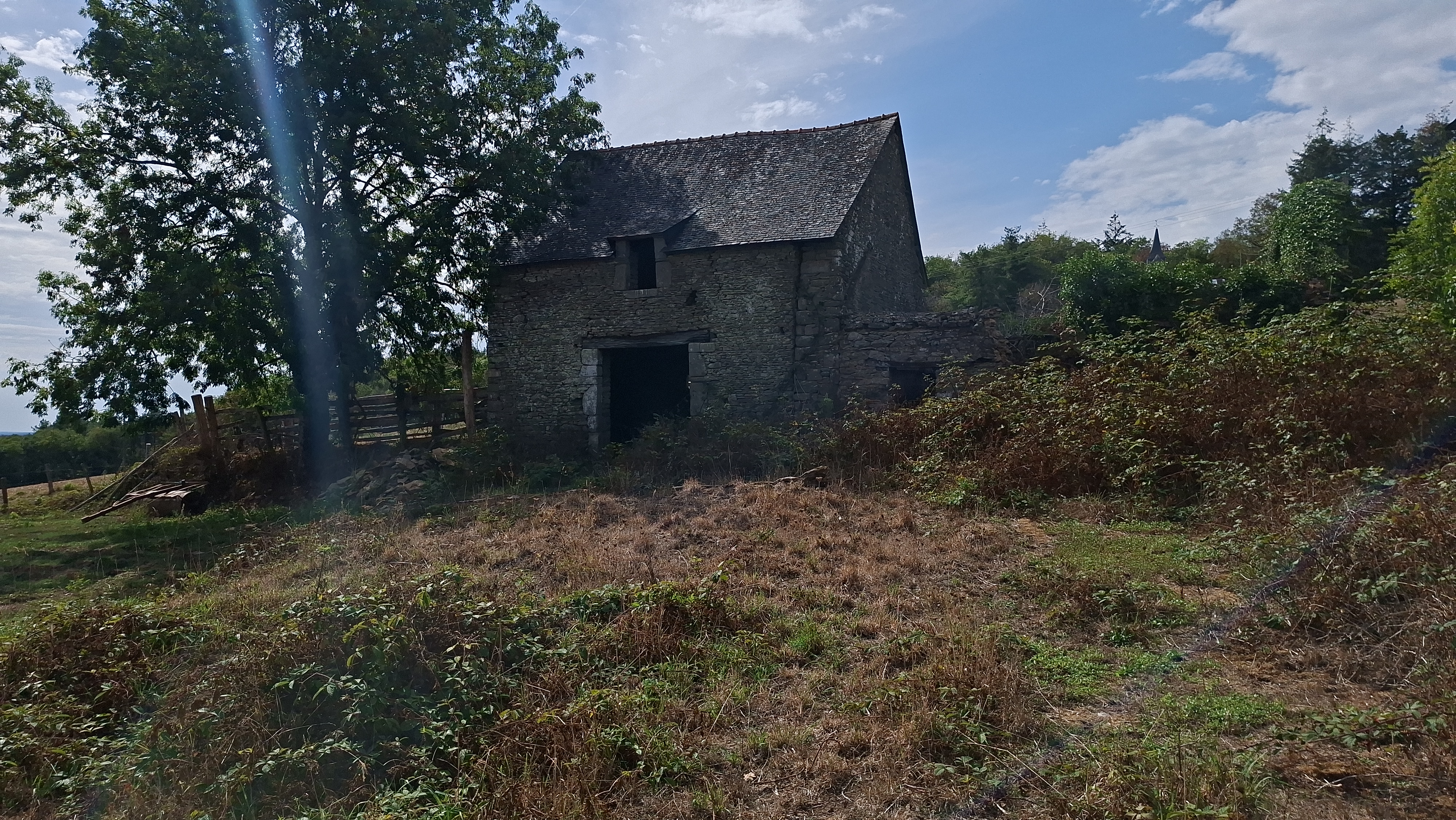 Manoir abandonné — Manoir abandonné en Bretagne