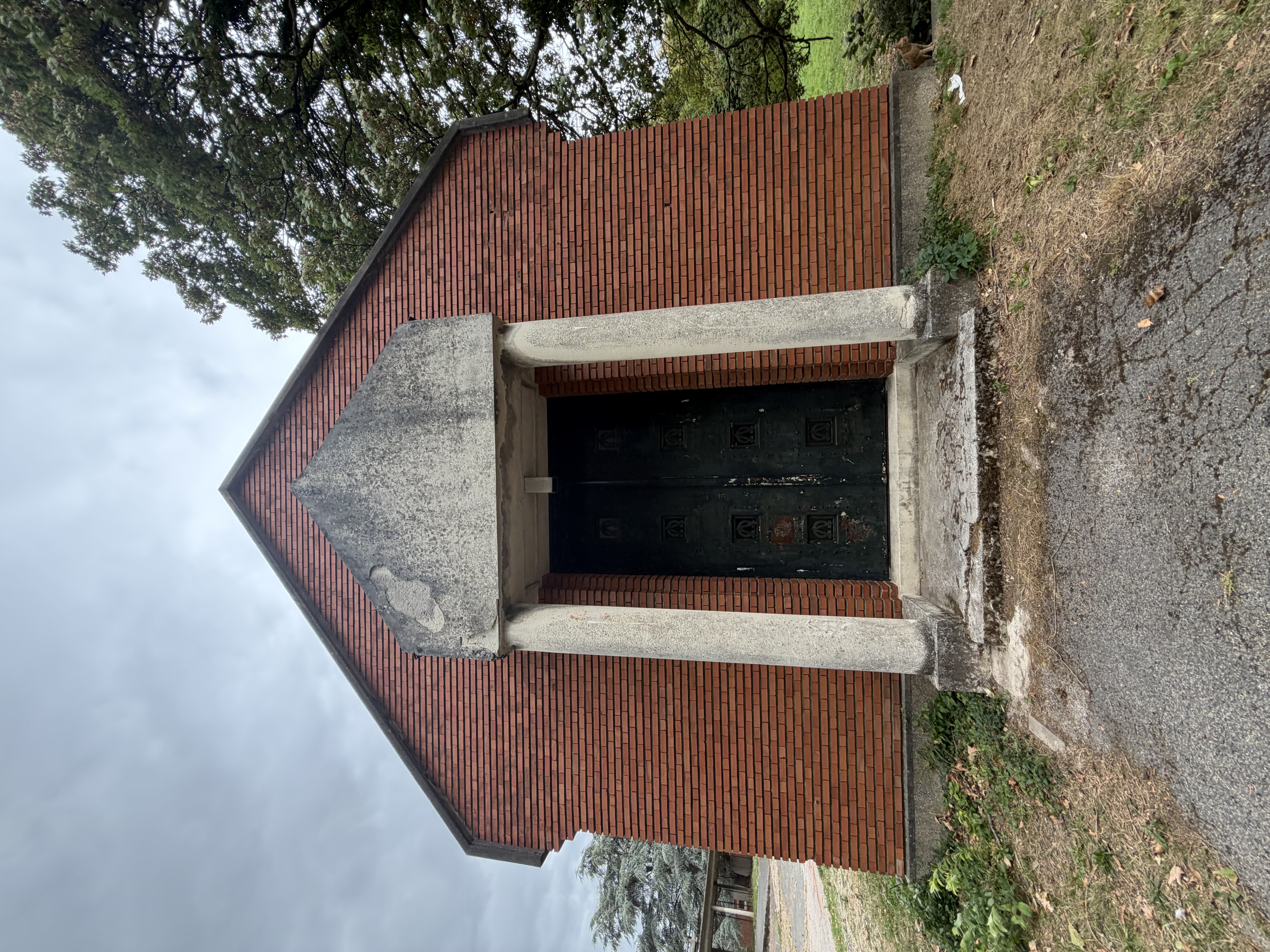 Morgue — Morgue abandonnée